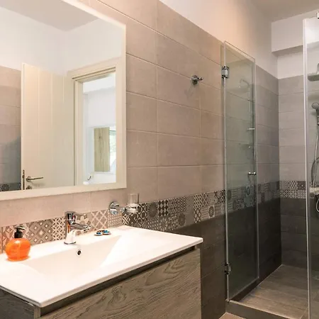Vila Villa Aurora Kerasia