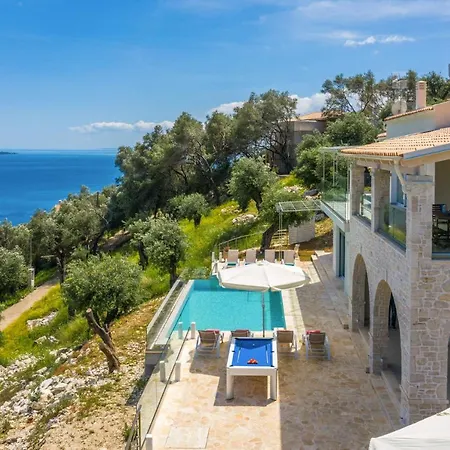 Villa Aurora Kerasia * Agnítsini